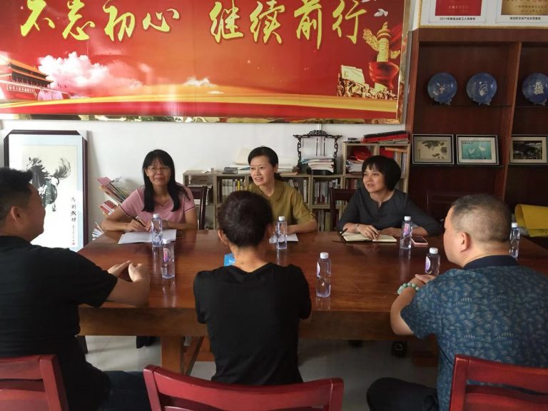 “百日攻堅(jiān)”在行動(dòng)----海城區(qū)政協(xié)到恒興珠寶公司考察